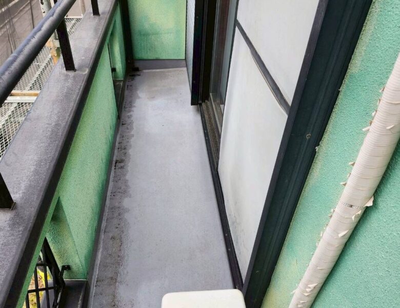 13-1 ベランダ床　施工前